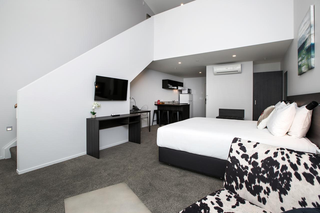เดอะ เมโทรเต็ล Motel นิวพลีมัธ ภายนอก รูปภาพ
