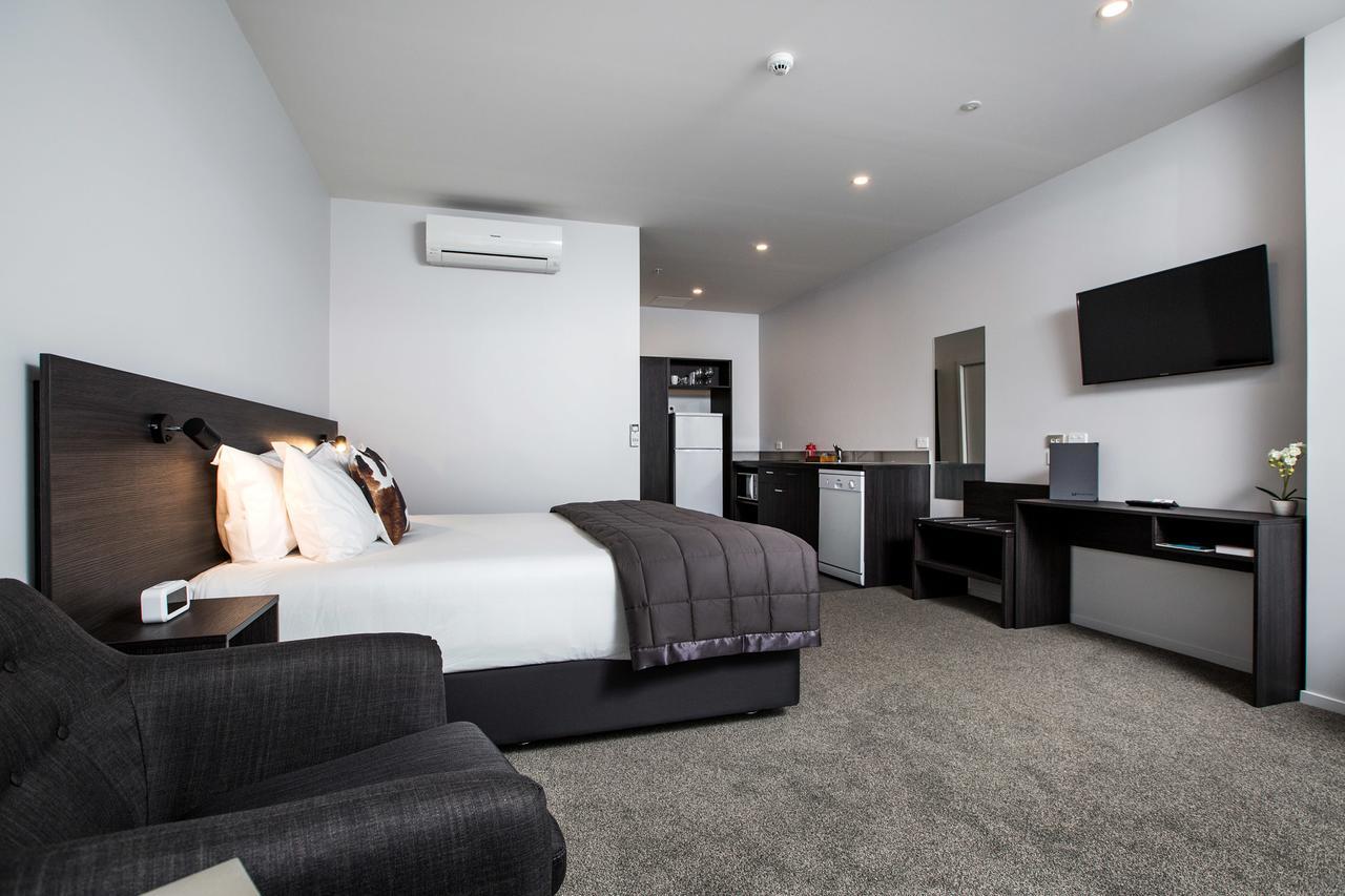 เดอะ เมโทรเต็ล Motel นิวพลีมัธ ภายนอก รูปภาพ